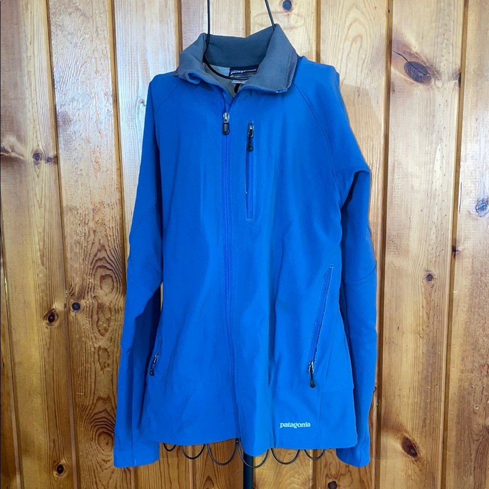 Patagonia Blue Soft shell Jacket High Collar outdoor wear size large women’s - Picture 1 of 10